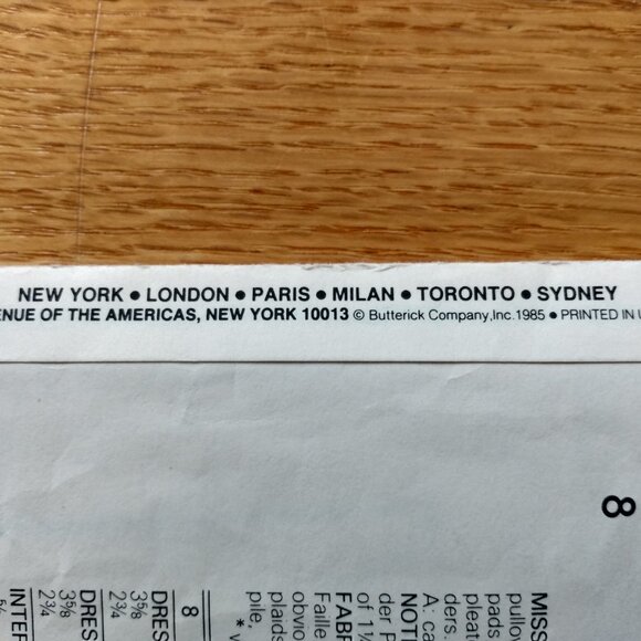 Vintage Vogue Flapper Dress Sewing Pattern Size 8 Kasper 1512 UNCUT - Picture 8 of 13